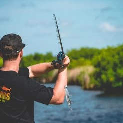 Daiwa Coastal TW80 Saltwater Casting Reel -Fishing Equipment Coastal TW80 Saltwater Casting Reel 3